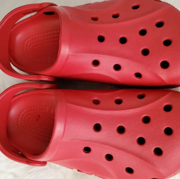 Crocs - Picture 2 of 5